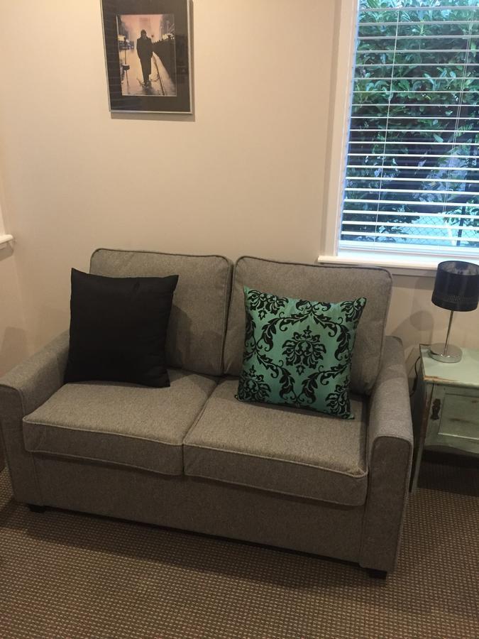 Style In Ngaio Bed & Breakfast Wellington Exterior photo